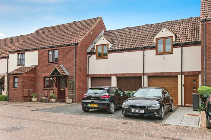 2 Bedroom Property For Sale In Bazley Square, Exeter, EX1