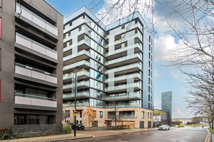 1 Bedroom Flat For Sale In Peartree Way, Greenwich, SE10