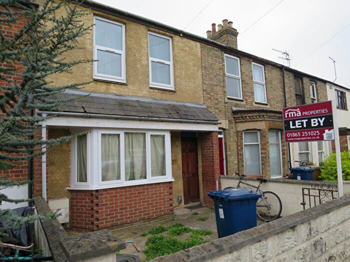 4 Bedroom House To Rent In Magdalen Road, OX4