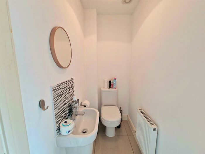 2 Bedroom Semi-Detached House For Sale In Frogmill Road, Northfield, Birmingham, B31