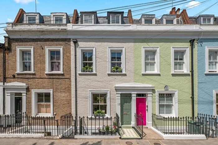 4 Bedroom Terraced House For Sale In Ceylon Road, London, W14