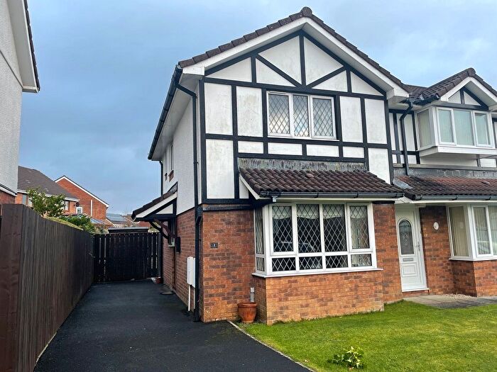 2 Bedroom Semi-Detached House To Rent In Clos Bryn Isaf, Llwynhendy, SA14