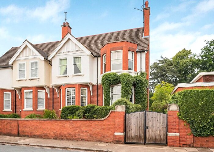 4 Bedroom House For Sale In Holyrood Road, Dallington, Northampton, NN5