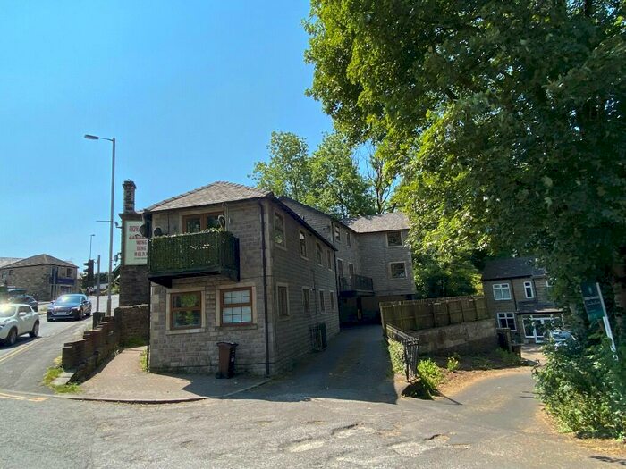 2 Bedroom Apartment To Rent In Bolton Road West, Bury, BL0