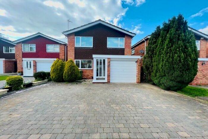 4 Bedroom Property To Rent In Townesend Close, Warwick, CV34