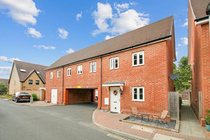 2 Bedroom Property For Sale In Sister Ann Way, East Grinstead, RH19