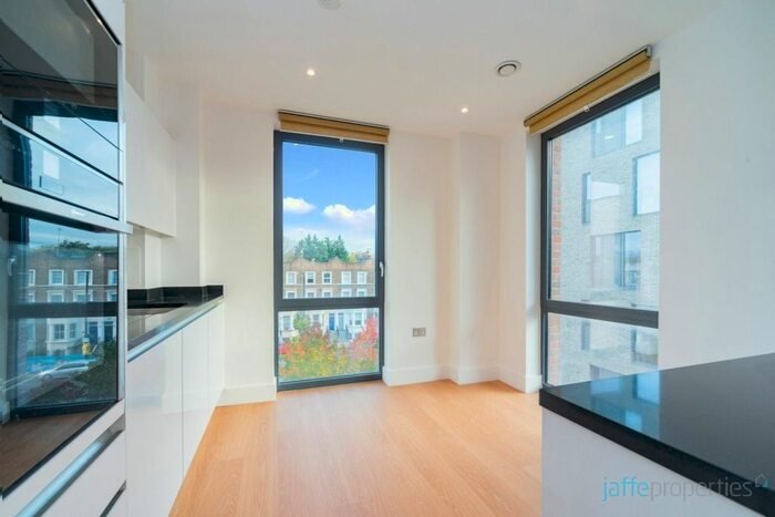 1 Bedroom Flat To Rent In Hansel Road, London, NW6