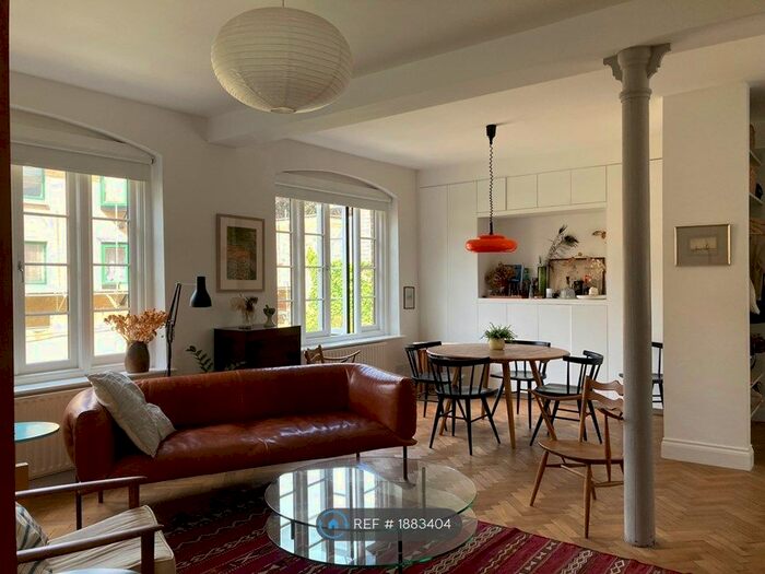 2 Bedroom Flat To Rent In Hackney Road, London, E2