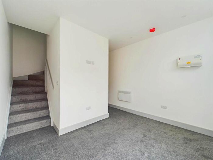 2 Bedroom End Of Terrace House For Sale In Staples Street, Mapperley, Nottingham, NG3