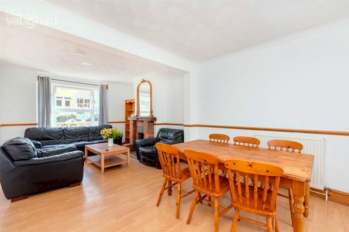 4 Bedroom Terraced House To Rent In Buller Road, Brighton, BN2