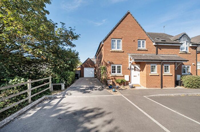 2 Bedroom Semi-Detached House For Sale In Queens Crescent, Shrivenham, SN6