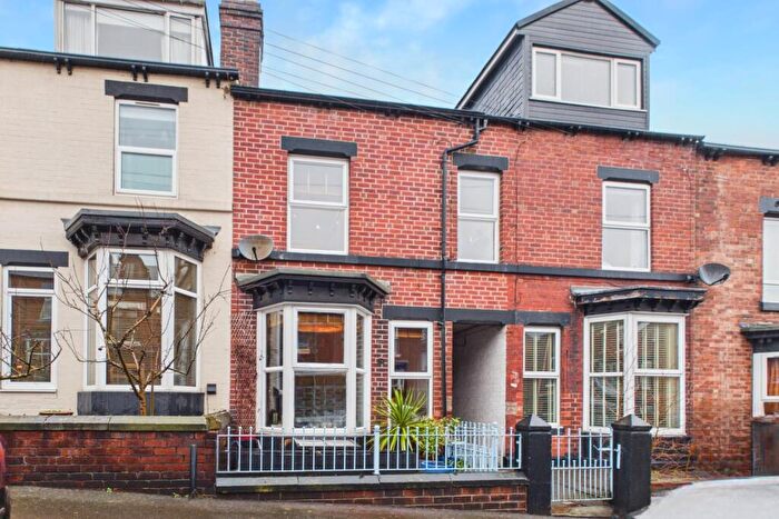 4 Bedroom Terraced House For Sale In Burcot Road, Meersbrook., S8