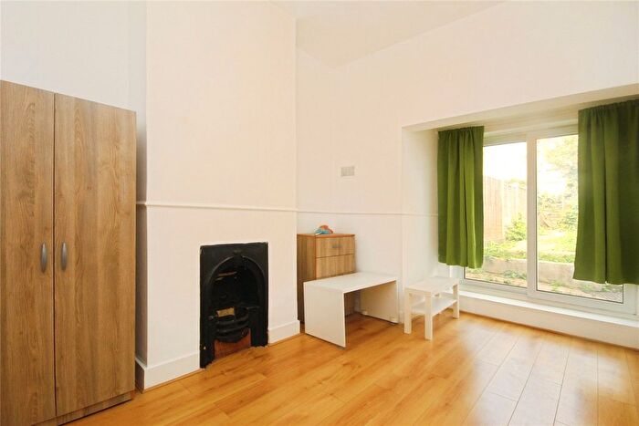 3 Bedroom Terraced House To Rent In Bensham Grove, Thornton Heath, CR7