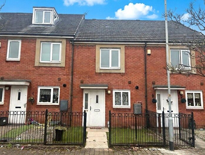 2 Bedroom Terraced House For Sale In Fairbourne Walk, Derker, Oldham, OL1