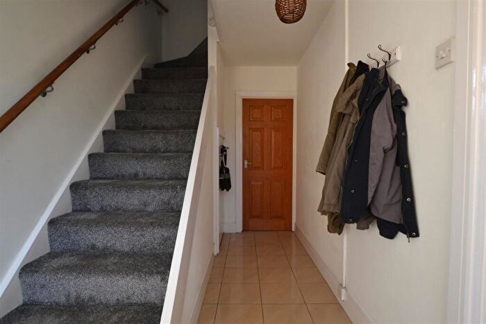 2 Bedroom Apartment For Sale In Fleet Road, Fleet, GU51