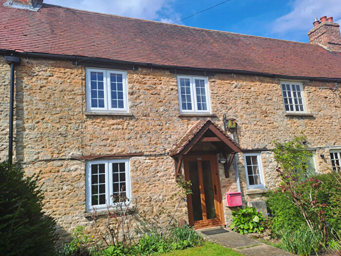 3 Bedroom Cottage For Sale In Church Street, Kidlington, OX5