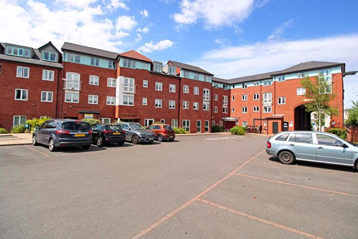1 Bedroom Apartment For Sale In Drakeford Court & Lodge, Stafford, ST17