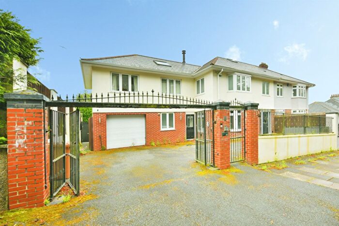 5 Bedroom Semi Detached House For Sale In Seymour Park, Plymouth, PL3