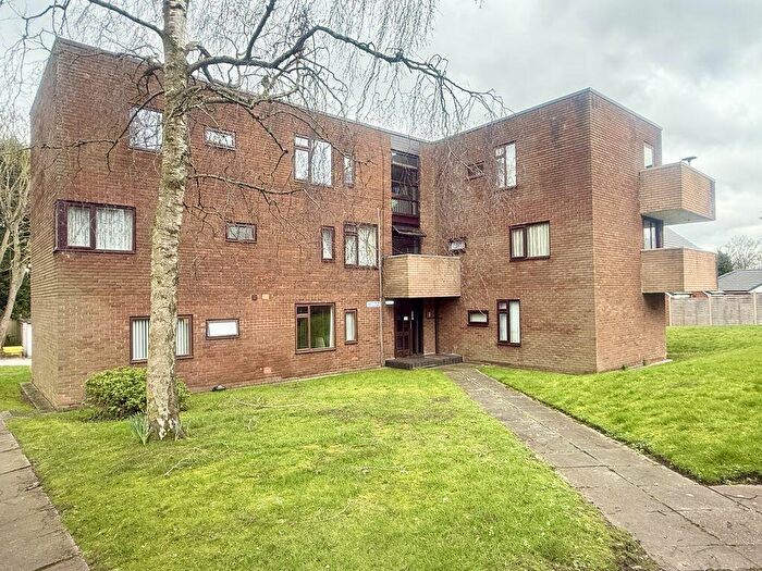 2 Bedroom Flat For Sale In Guthrum Close, Court Lane, Birmingham, B23