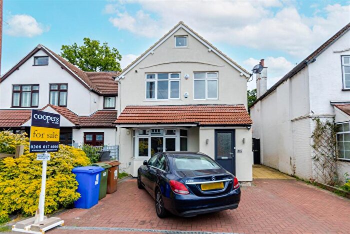 3 Bedroom Maisonette For Sale In Eastcote Road, Pinner, HA5