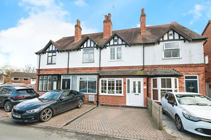 2 Bedroom Property For Sale In Lugtrout Lane, Catherine-De-Barnes, Solihull, B91