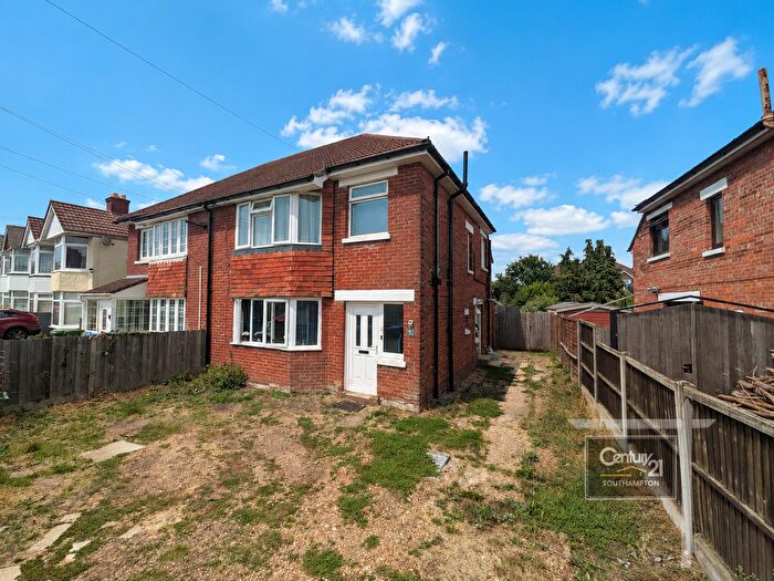 Studio To Rent In |Ref: |, Knighton Road, Southampton, SO19