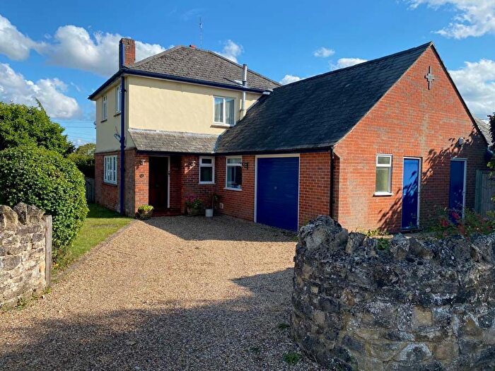 5 Bedroom Detached House For Sale In Bonskied, Goring On Thames, RG8