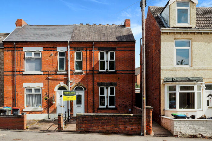 3 Bedroom Semi-Detached House To Rent In Linby Road, Hucknall, NG15