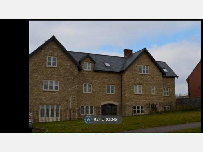 1 Bedroom Flat To Rent In The Mill House, Brackley, NN13