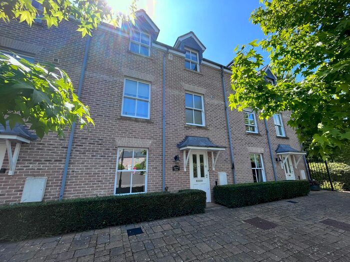 4 Bedroom Property To Rent In St. Josephs Field, Taunton, TA1