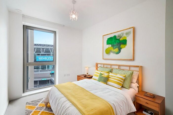 3 Bedroom Flat To Rent In Olympic Way, London, HA9