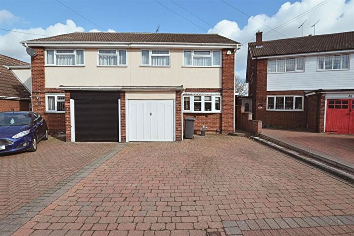 4 Bedroom Semi-Detached House For Sale In Elm Road, South Woodham Ferrers, Chelmsford, CM3