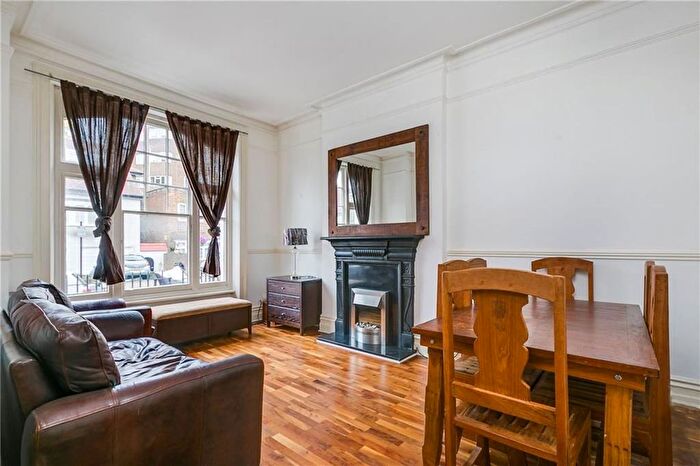 1 Bedroom Flat To Rent In Barton Road, London, W14