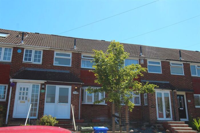 3 Bedroom Terraced House To Rent In Watsons Hill, Sittingbourne, ME10