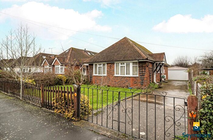 3 Bedroom Detached House For Sale In Louis Fields, Fairlands, Guildford, Surrey, GU3