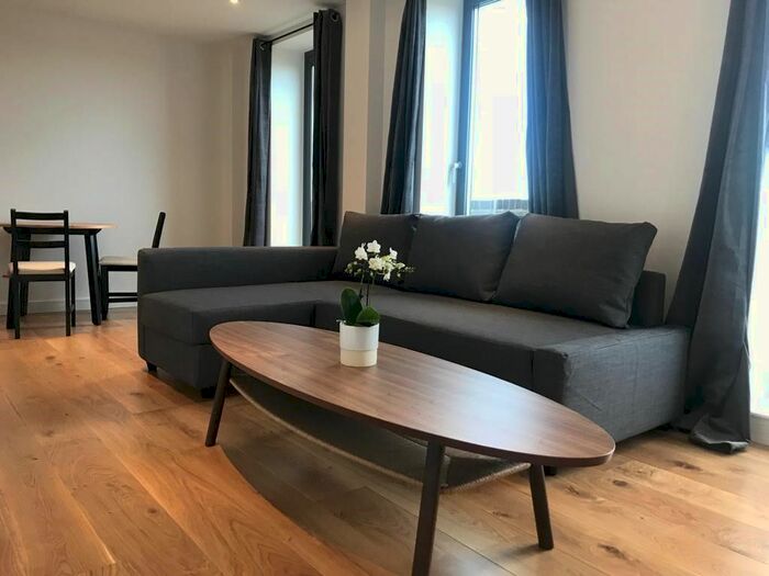 1 Bedroom Flat To Rent In Molesworth Street, London, SE13