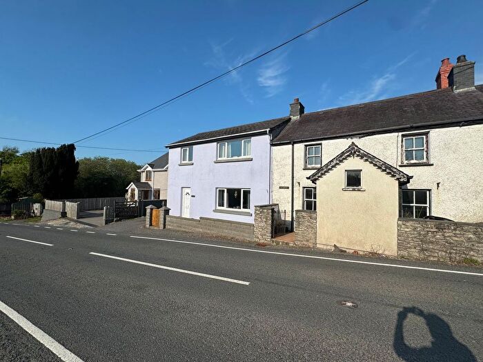 3 Bedroom Terraced House For Sale In Ffrwd Fach, Llanrhystud, SY23