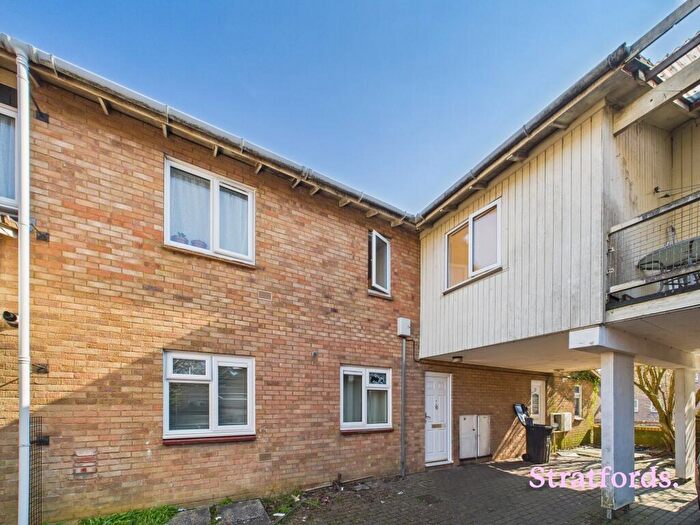 2 Bedroom Maisonette To Rent In Mitcham Place, Bradwell Common, MK13
