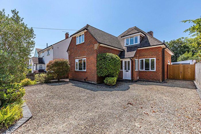 4 Bedroom Detached House For Sale In Baring Road, Hengistbury Head, BH6