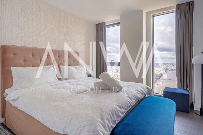 3 Bedroom Flat To Rent In Bondway, London, SW8