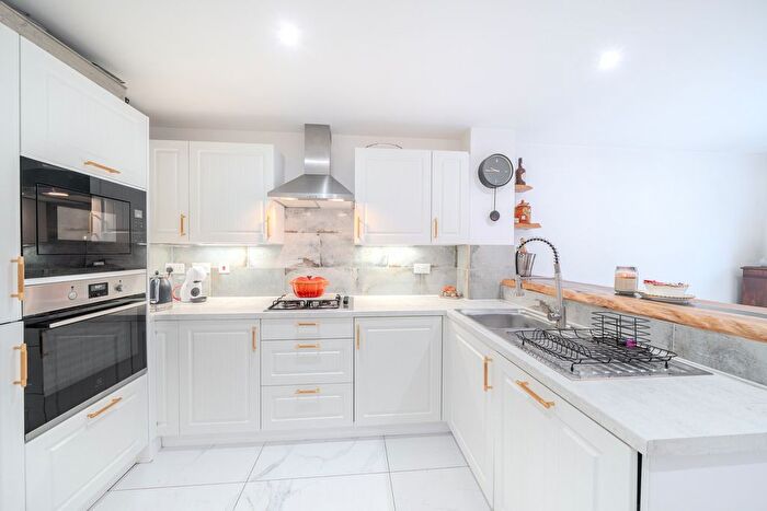 4 Bedroom Town House For Sale In Kingdom Court, Chepstow, NP16