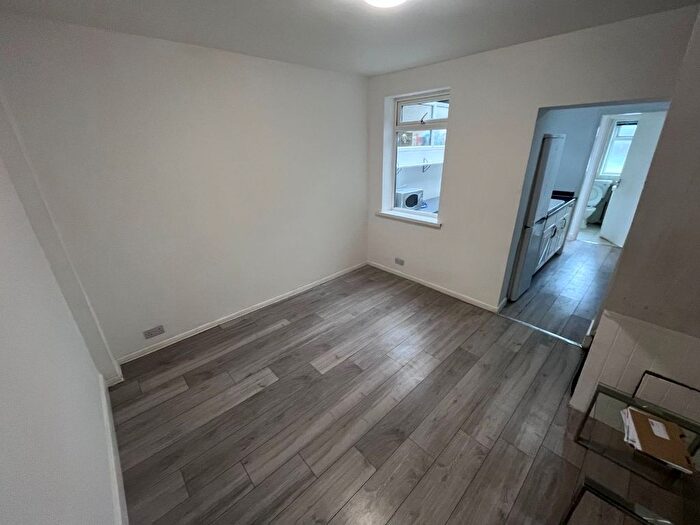 3 Bedroom Terraced House For Sale In Charles Street, Greenhite, DA9
