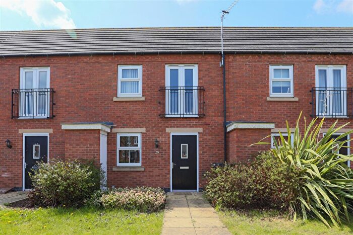 2 Bedroom Terraced House To Rent In Marmion Close, Market Harborough, LE16