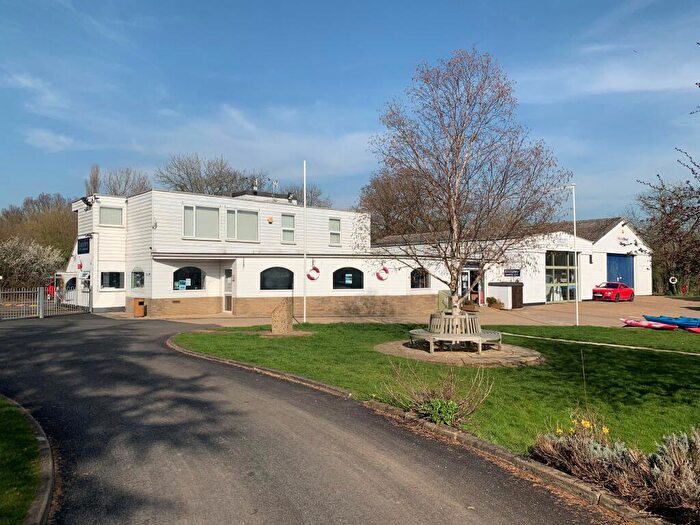 3 Bedroom Flat To Rent In The Flat, Banks End, Wyton, Huntingdon, PE28