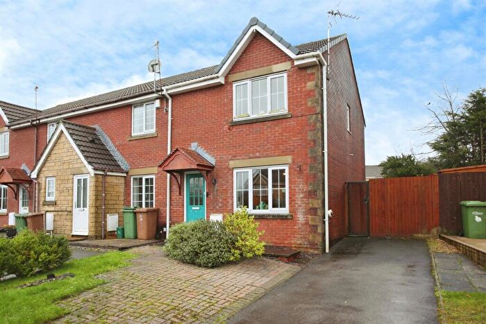 3 Bedroom End Of Terrace House For Sale In Cwrt Nant Y Felin, Caerphilly, CF83