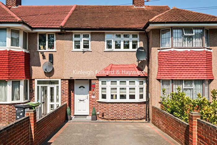 3 Bedroom Terraced House For Sale In Whitefoot Lane, Bromley, BR1