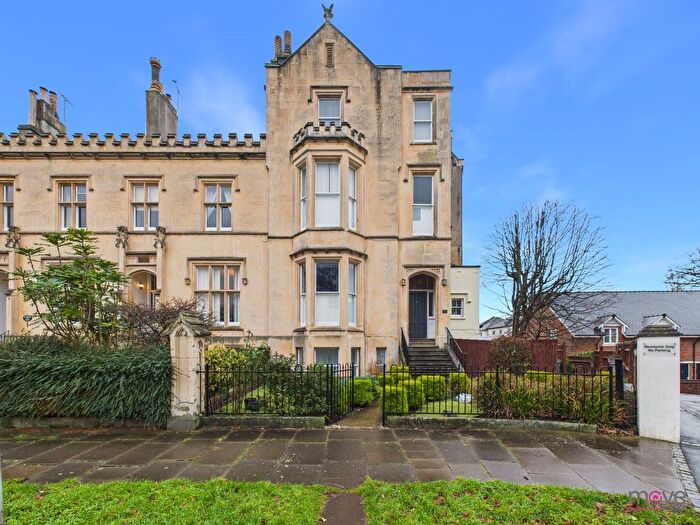 1 Bedroom Flat To Rent In Wellington Square, Cheltenham, GL50