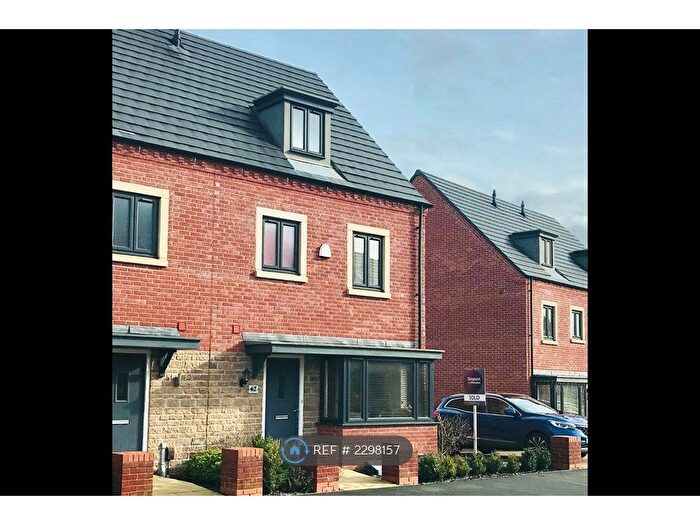 4 Bedroom Semi-Detached House To Rent In Kent Road South, Northampton, NN5