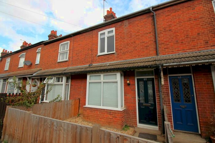 3 Bedroom Terraced House To Rent In Lancaster Road, Hitchin, SG5