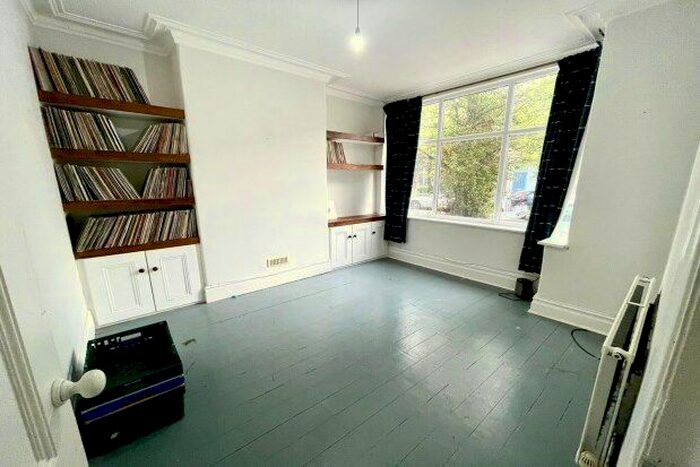 3 Bedroom Property To Rent In Bury Avenue, Manchester, M16